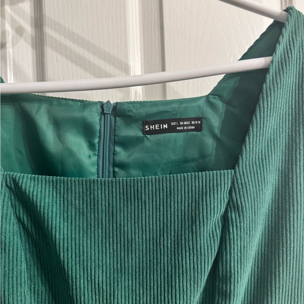 green corduroy jumpsuit​ - Picture 2 of 5